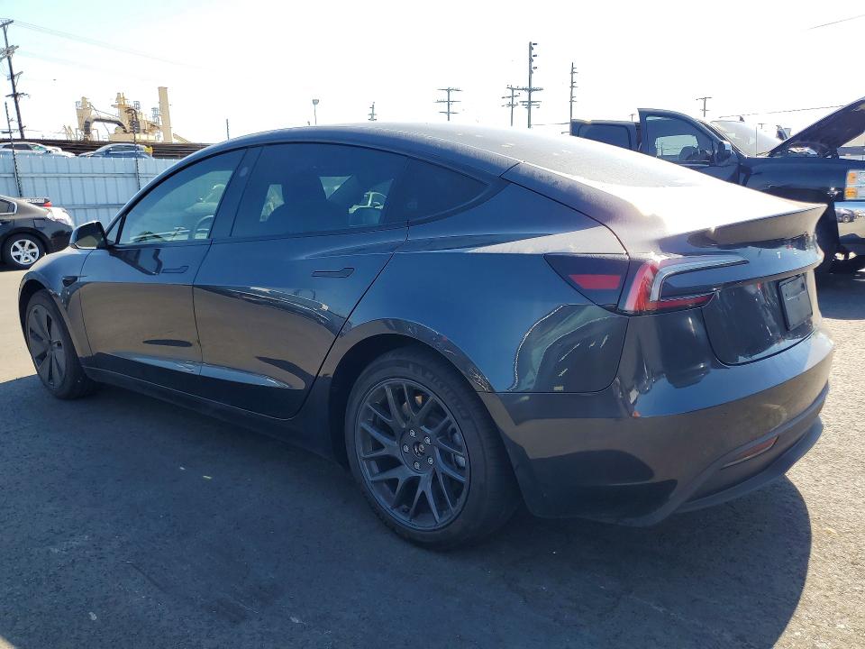 2025 Tesla Model 3 მანქანა იყიდება აუქციონზე, vin: 5YJ3E1EA8SF905810, აუქციონის ნომერი: 45953136