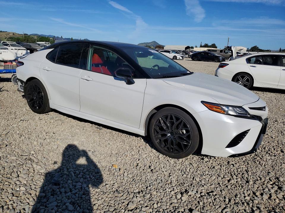 2019 Toyt Camry მანქანა იყიდება აუქციონზე, vin: 4T1B61HK1KU296169, აუქციონის ნომერი: 47530676