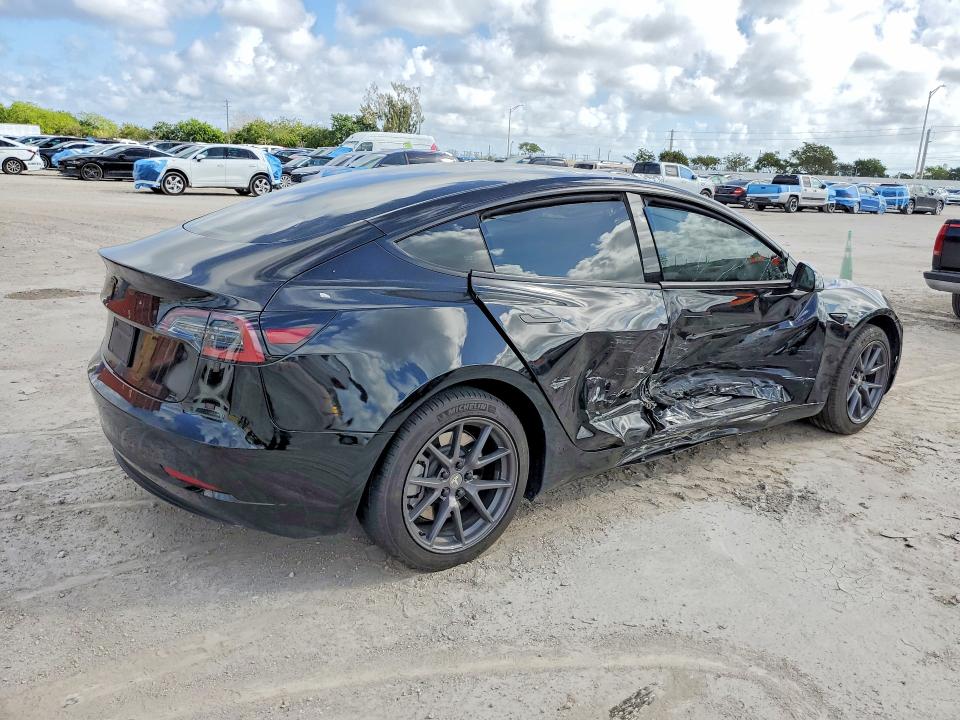 Aukcja sprzedaży 2023 Tesla Model 3, vin: 5YJ3E1EA5PF570075, numer aukcji: 41886006