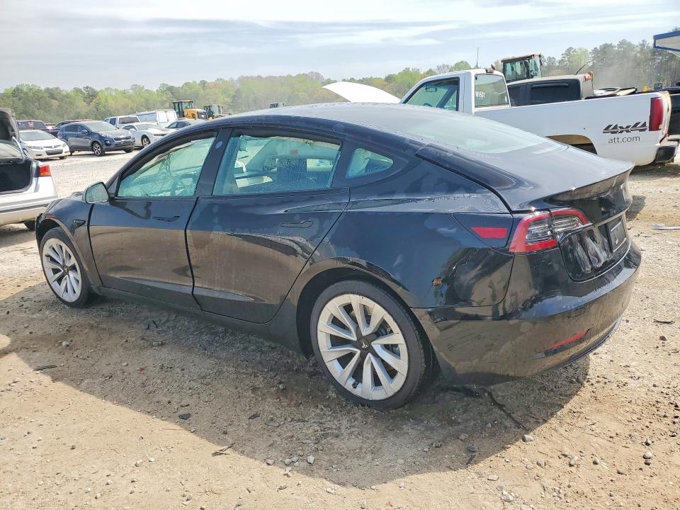 45889126 :رقم المزاد ، 5YJ3E1EA8NF372085 vin ، 2022 Tesla Model 3 مزاد بيع