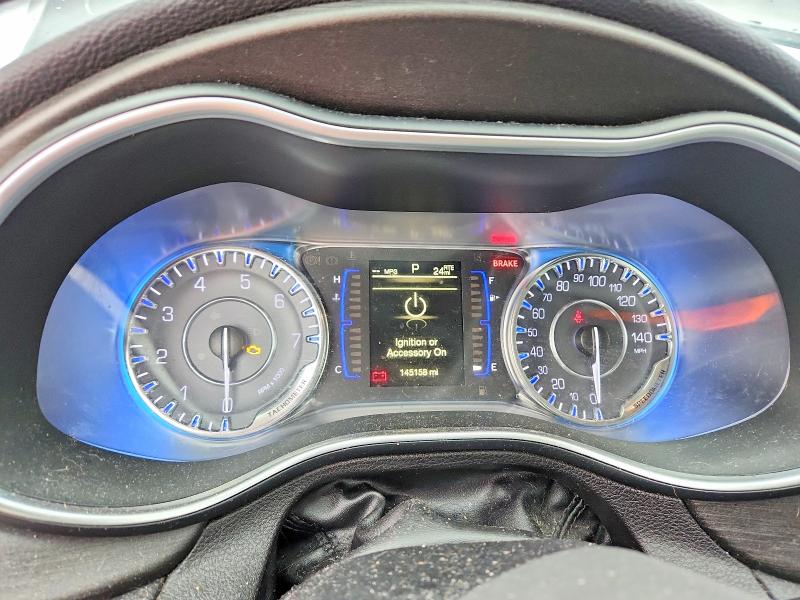 77768545 :رقم المزاد ، 1C3CCCAB6GN188353 vin ، 2016 Chrysler 200 مزاد بيع
