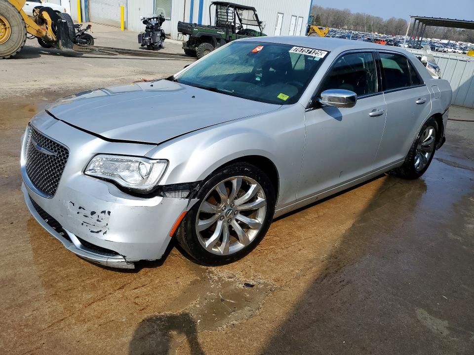 76757125 :رقم المزاد ، 2C3CCAAG0KH648365 vin ، 2019 Chrysler 300 مزاد بيع