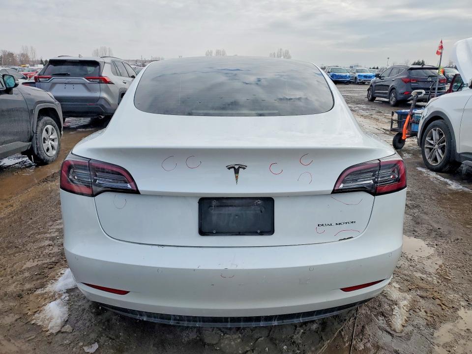 46103216 :رقم المزاد ، 5YJ3E1EB8NF120071 vin ، 2022 Tesla Model 3 مزاد بيع