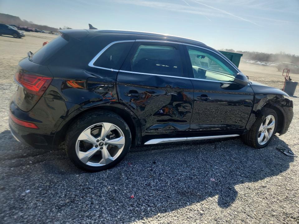 79920195 :رقم المزاد ، WA1CAAFY1M2096707 vin ، 2021 Audi Q5 مزاد بيع