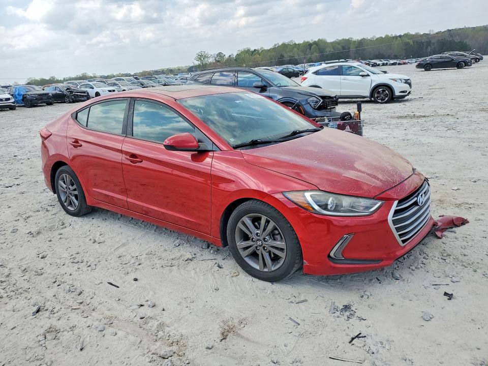 47812736 :رقم المزاد ، 5NPD84LF1HH117120 vin ، 2017 Hyundai Elantra مزاد بيع