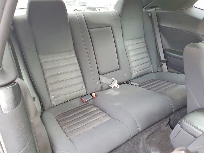 46003196 :رقم المزاد ، 2B3CJ4DVXAH322425 vin ، 2010 Dodge Challenger مزاد بيع