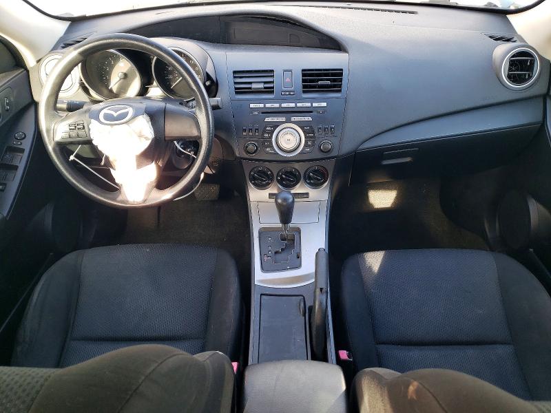 41615106 :رقم المزاد ، JM1BL1UG3B1362818 vin ، 2011 Mazda 3 مزاد بيع