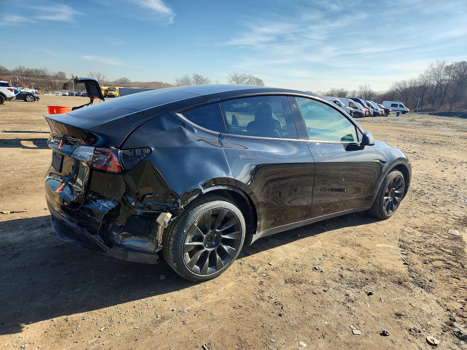 78876495 :رقم المزاد ، 7SAYGDEE3PF607258 vin ، 2023 Tesla Model Y مزاد بيع