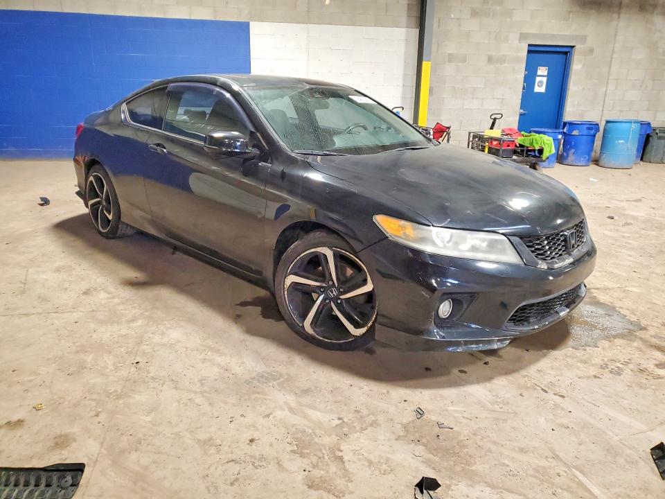 79402385 :رقم المزاد ، 1HGCT2B80EA004586 vin ، 2014 Honda Accord مزاد بيع