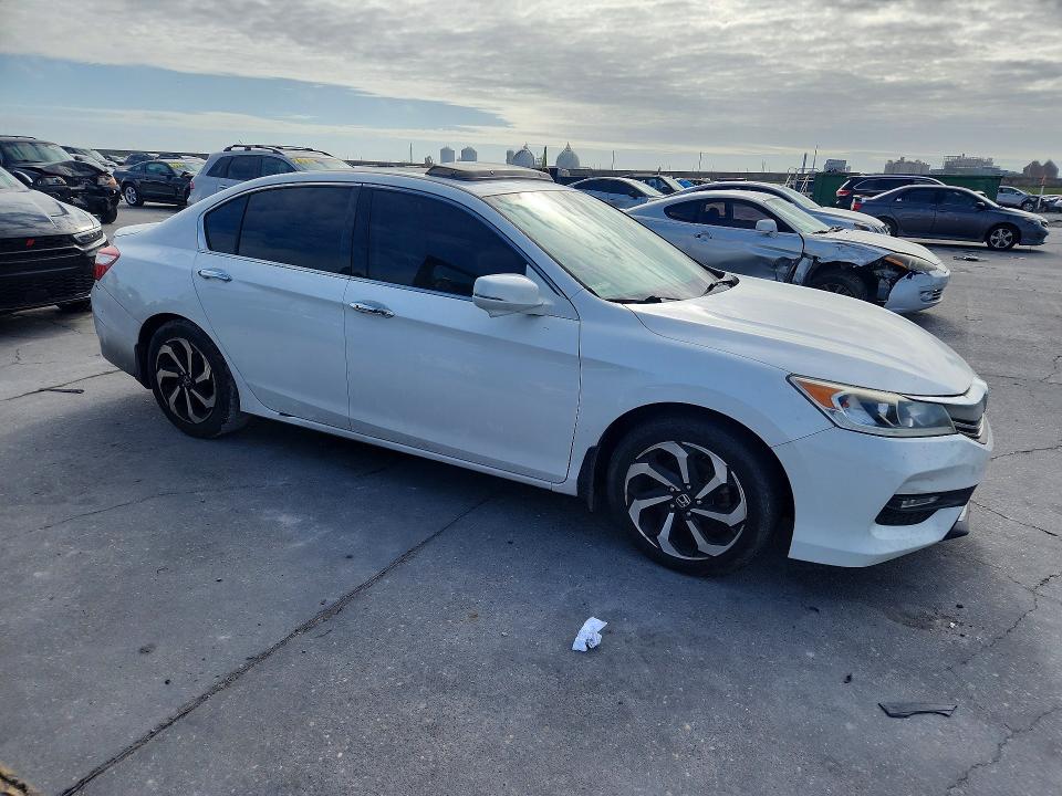 Продаж на аукціоні авто 2016 Honda Accord, vin: 1HGCR3F07GA010459, номер лоту: 79427725