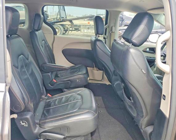 2017 Chrysler Pacifica მანქანა იყიდება აუქციონზე, vin: 2C4RC1BG6HR524561, აუქციონის ნომერი: 46650206