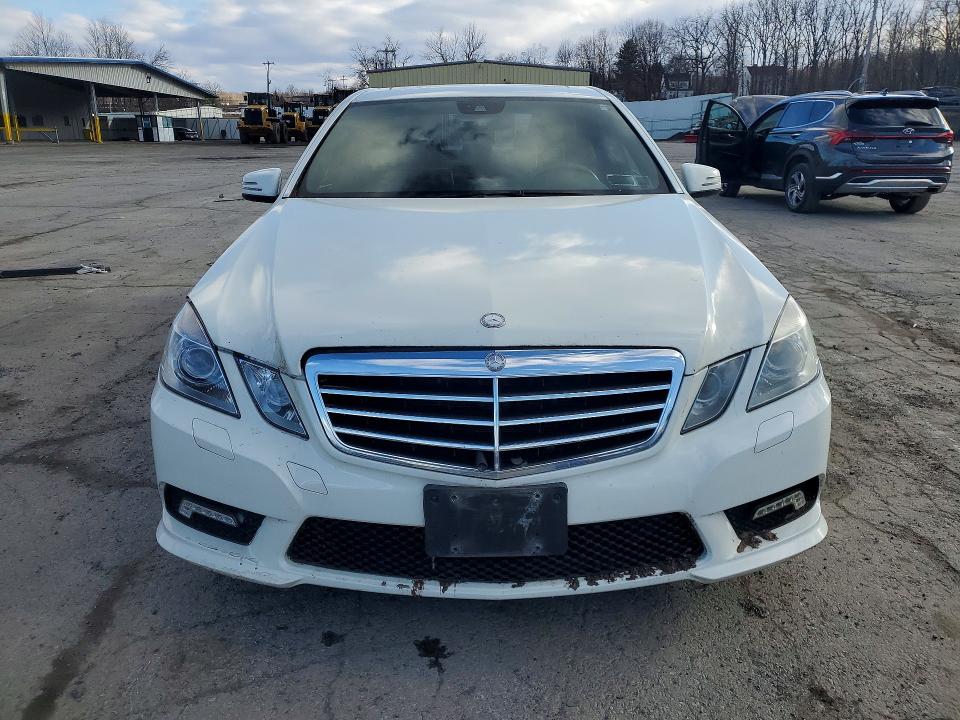 Продаж на аукціоні авто 2011 Mercedes-benz E, vin: WDDHF8HB2BA378068, номер лоту: 45882176