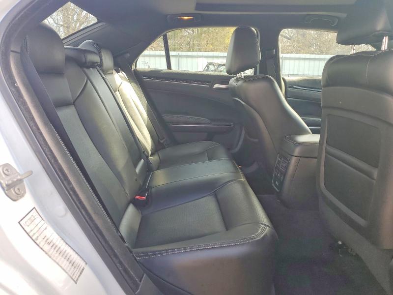 Aukcja sprzedaży 2018 Chrysler 300, vin: 2C3CCABG1JH240647, numer aukcji: 79635335