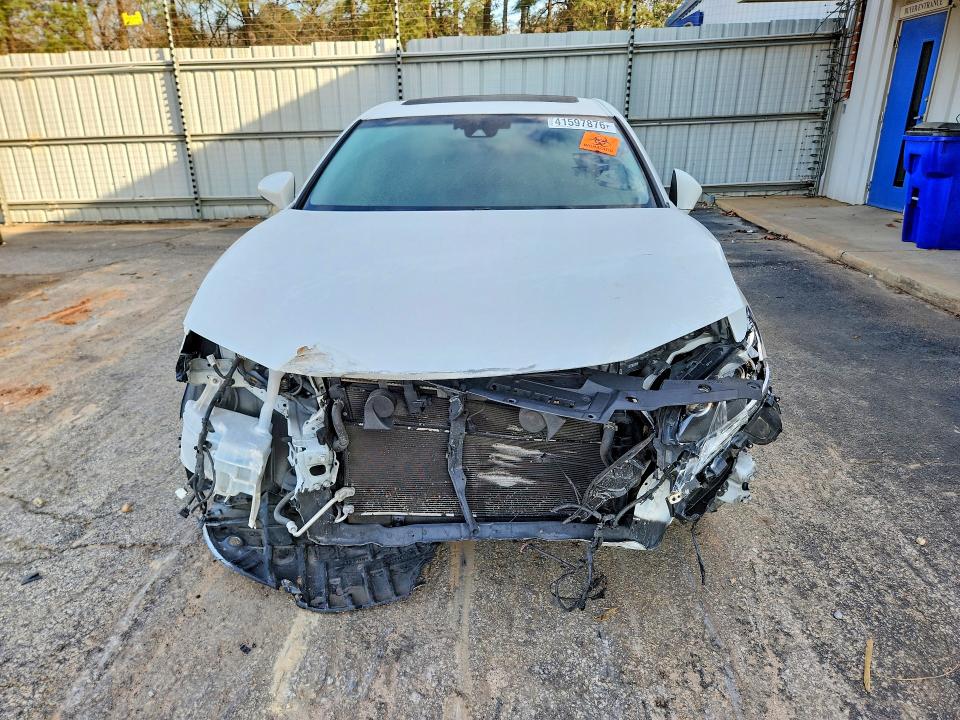 41597876 :رقم المزاد ، JTHBW1GG2H2139738 vin ، 2017 Lexus Es 300h مزاد بيع