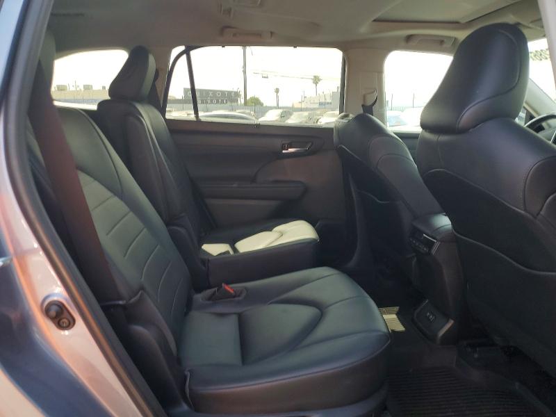 47776286 :رقم المزاد ، 5TDHBRCH0LS006949 vin ، 2020 Toyota Highlander Hybrid مزاد بيع