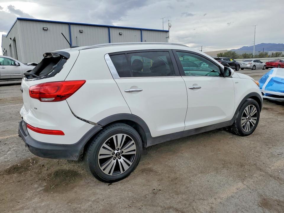 48274816 :رقم المزاد ، KNDPCCAC6G7817278 vin ، 2016 Kia Sportage مزاد بيع