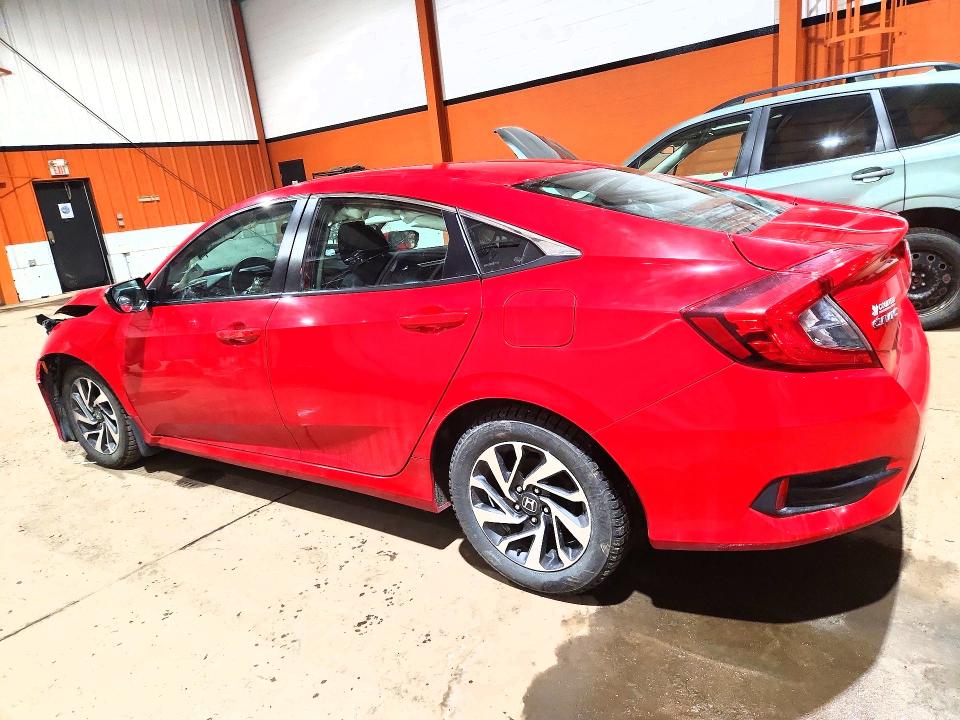 47632256 :رقم المزاد ، 2HGFC2F82JH006181 vin ، 2018 Honda Civic مزاد بيع