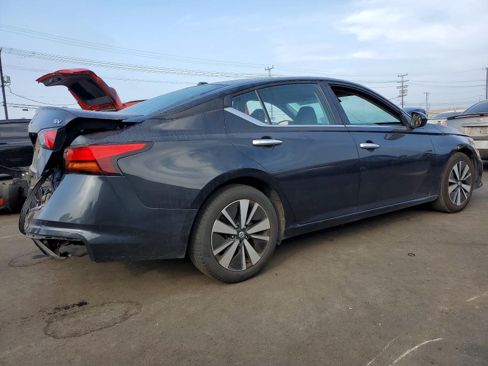 Продажа на аукционе авто 2022 Nissan Altima, vin: 1N4BL4DV4NN402374, номер лота: 47305196