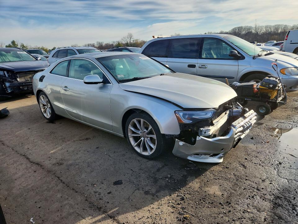 47470956 :رقم المزاد ، WAULFAFRXDA040624 vin ، 2013 Audi A5 مزاد بيع