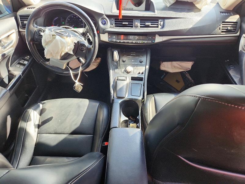 47832976 :رقم المزاد ، JTHKD5BH9H2292131 vin ، 2017 Lexus Ct 200h مزاد بيع