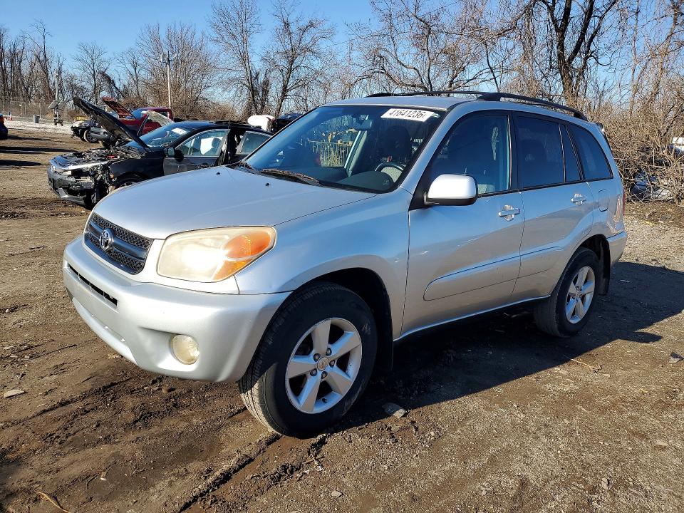 Продажа на аукционе авто 2004 Toyota Rav4, vin: JTEGD20V740008835, номер лота: 41641236