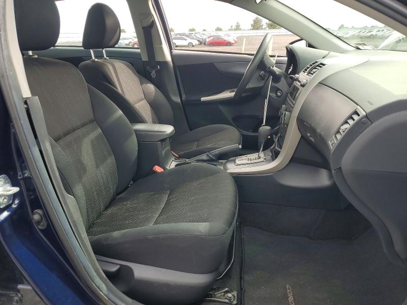 48303446 :رقم المزاد ، 2T1BU4EE9BC720785 vin ، 2011 Toyota Corolla مزاد بيع