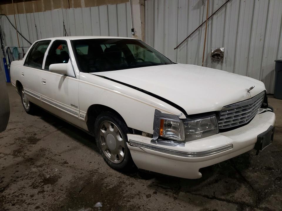 41994626 :رقم المزاد ، 1G6KD54Y8WU775421 vin ، 1998 Cadillac Deville مزاد بيع