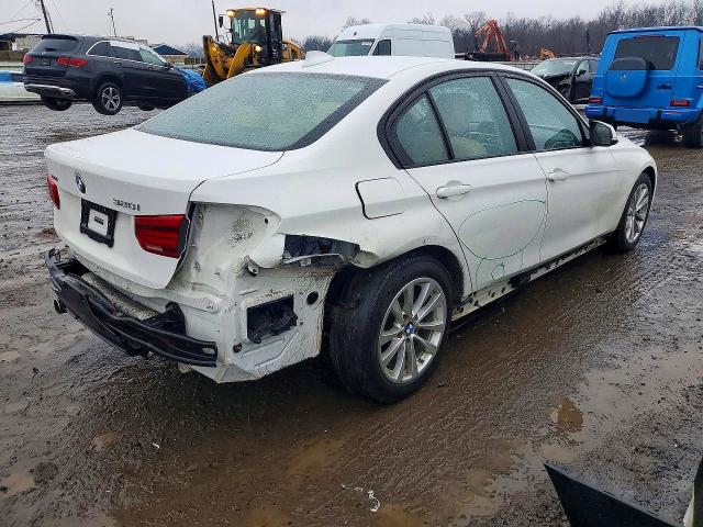 79805225 :رقم المزاد ، WBA8E5G50JNU47481 vin ، 2018 Bmw 320 مزاد بيع
