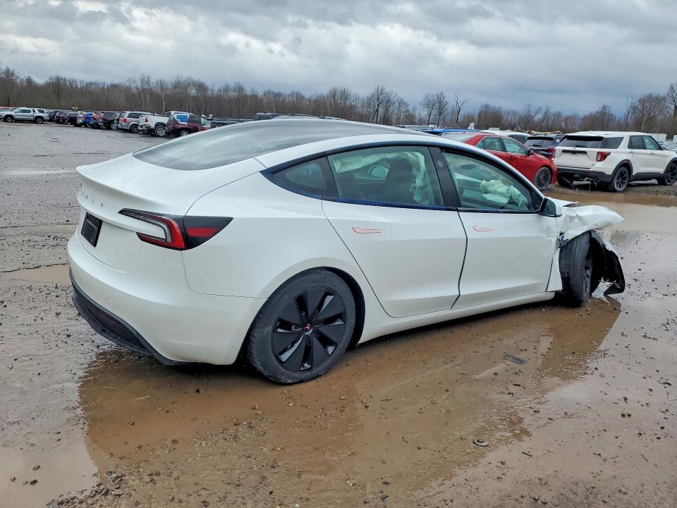 Продаж на аукціоні авто 2024 Tesla Model 3, vin: 5YJ3E1EA4RF746441, номер лоту: 46325906