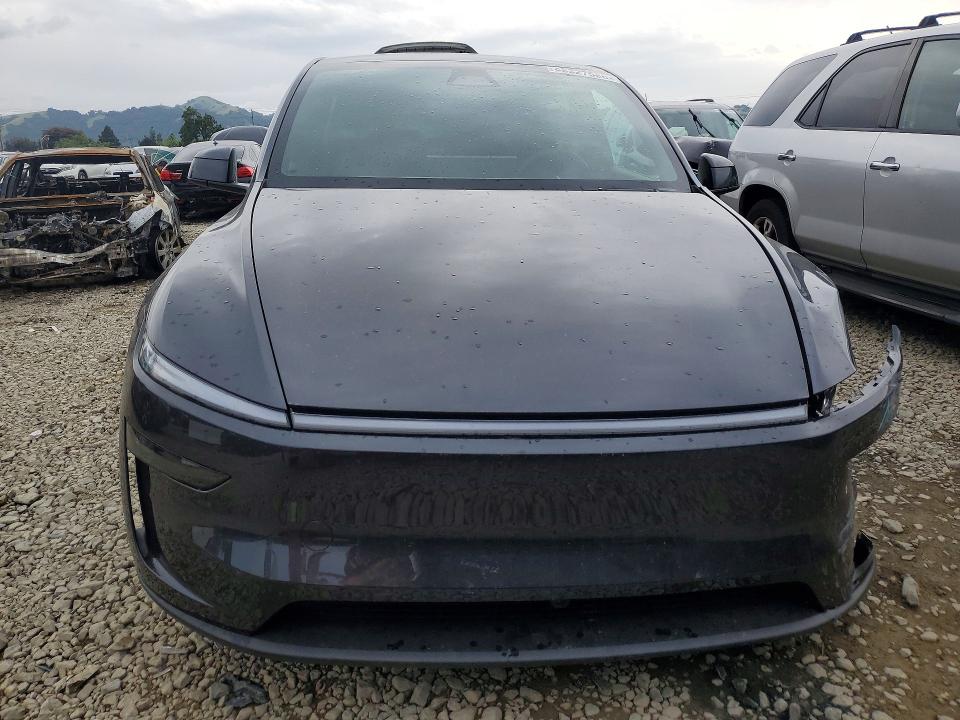 2026 Tesla Model Y მანქანა იყიდება აუქციონზე, vin: 7SAYGDED9TF585106, აუქციონის ნომერი: 48327586