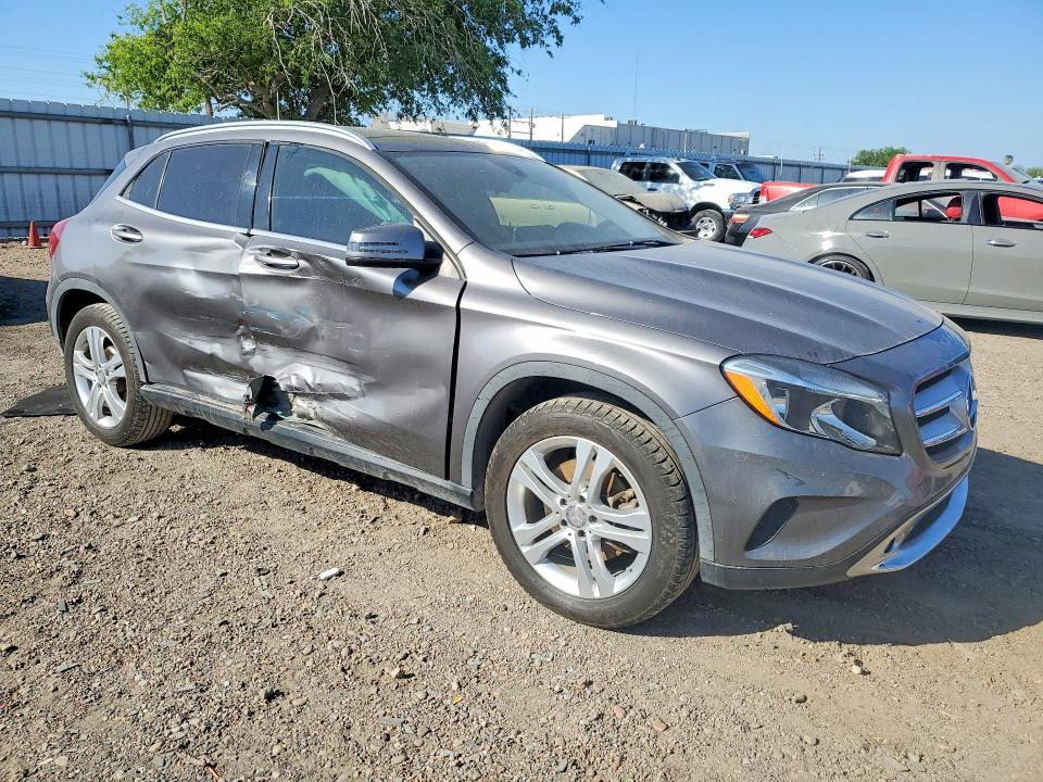 2017 Mercedes-benz Gla მანქანა იყიდება აუქციონზე, vin: WDCTG4EB0HJ294672, აუქციონის ნომერი: 45940206