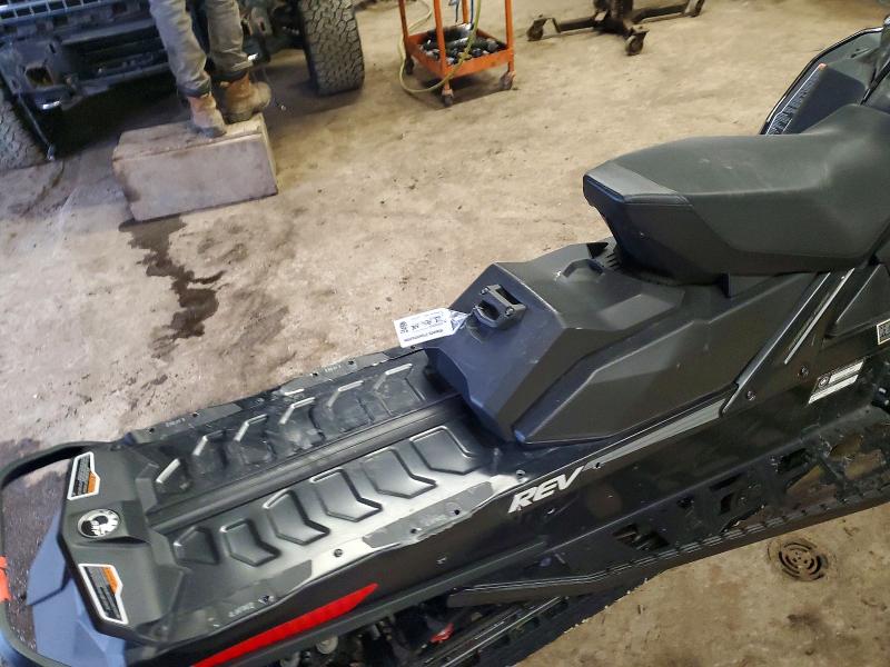 Aukcja sprzedaży 2018 Ski-doo Renegade, vin: 2BPSUFJB0JV000028, numer aukcji: 76760185