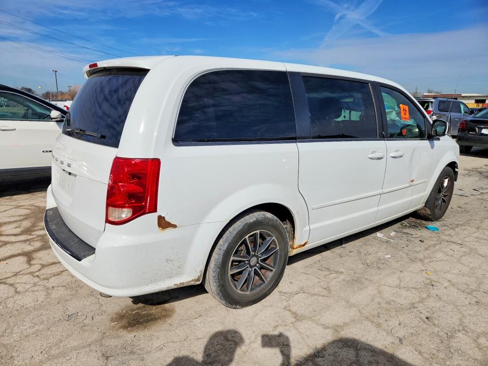46490226 :رقم المزاد ، 2C4RDGCG3FR623821 vin ، 2015 Dodge Grand Caravan مزاد بيع