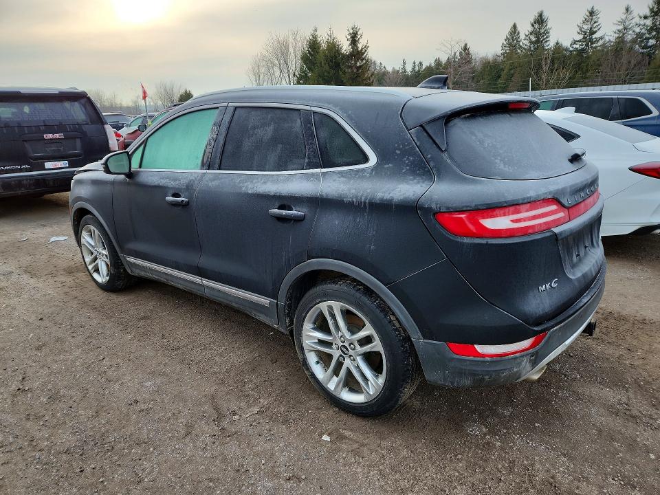 46823446 :رقم المزاد ، 5LMTJ2AH7FUJ02013 vin ، 2015 Lincoln Townhouse Mkc مزاد بيع
