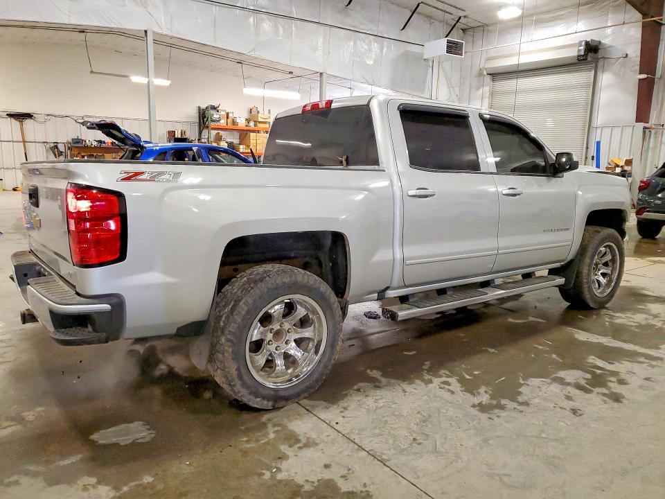 2017 Chevrolet Silverado მანქანა იყიდება აუქციონზე, vin: 3GCUKREC4HG414103, აუქციონის ნომერი: 47884456