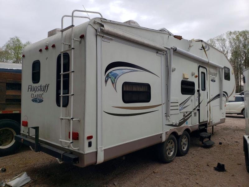 47231096 :رقم المزاد ، 4X4FFLD26B1836232 vin ، 2011 Forest River Flagstaff Lite Weight Trailers مزاد بيع