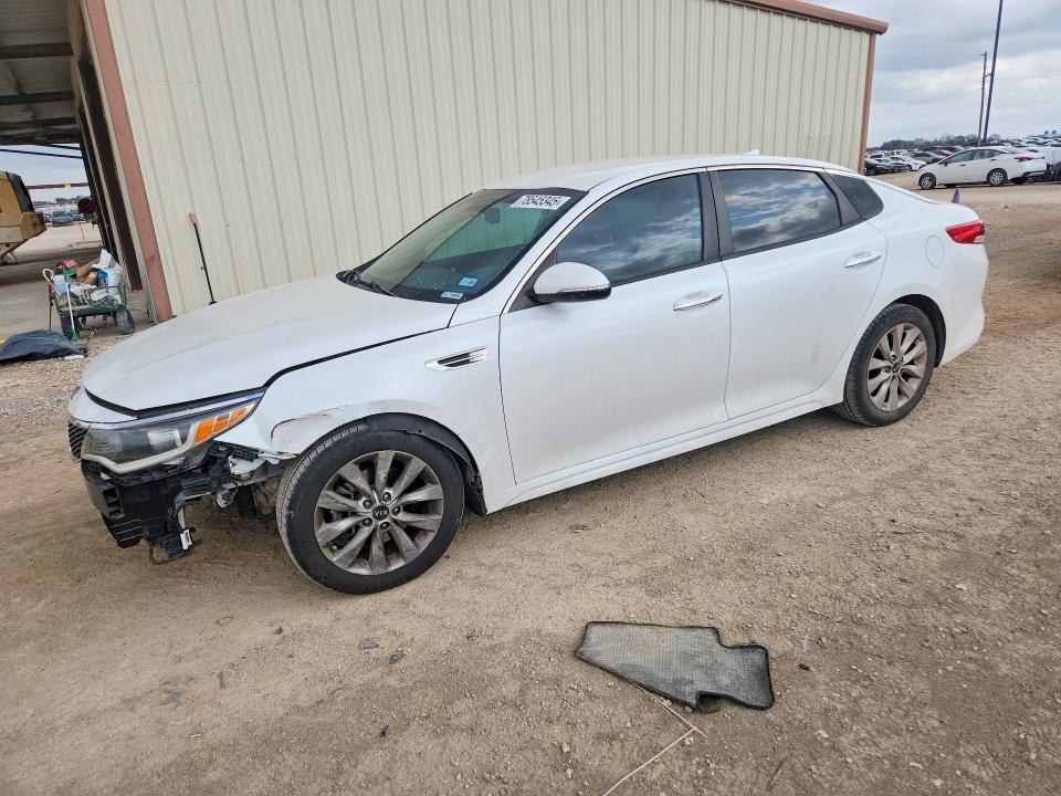 2017 Kia Optima მანქანა იყიდება აუქციონზე, vin: 5XXGT4L31HG124355, აუქციონის ნომერი: 78545345