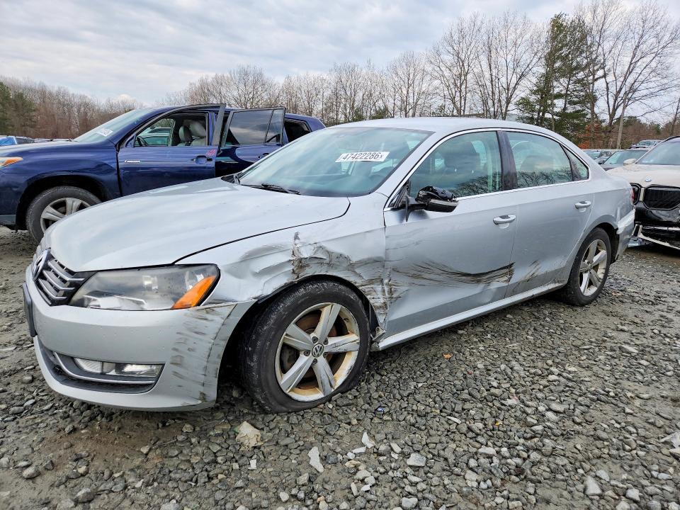47422286 :رقم المزاد ، 1VWAT7A31FC087912 vin ، 2015 Volkswagen Passat مزاد بيع