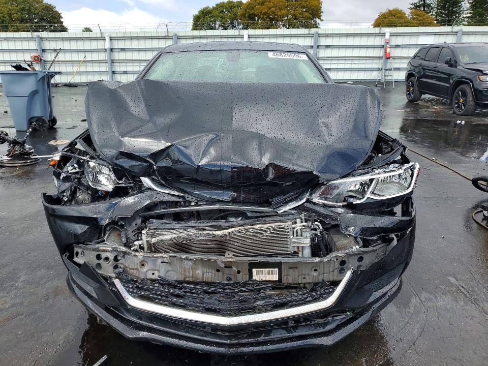 2018 Chevrolet Cruze მანქანა იყიდება აუქციონზე, vin: 1G1BC5SM8J7247135, აუქციონის ნომერი: 46829596