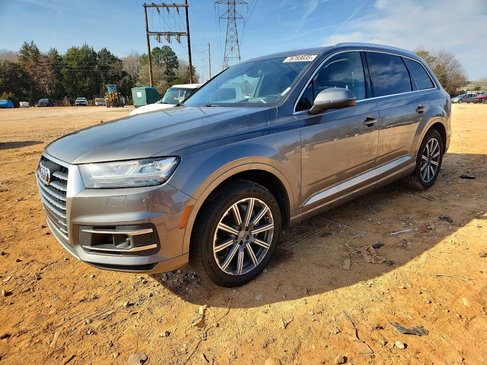 79783035 :رقم المزاد ، WA1VAAF73HD057563 vin ، 2017 Audi Q7 مزاد بيع