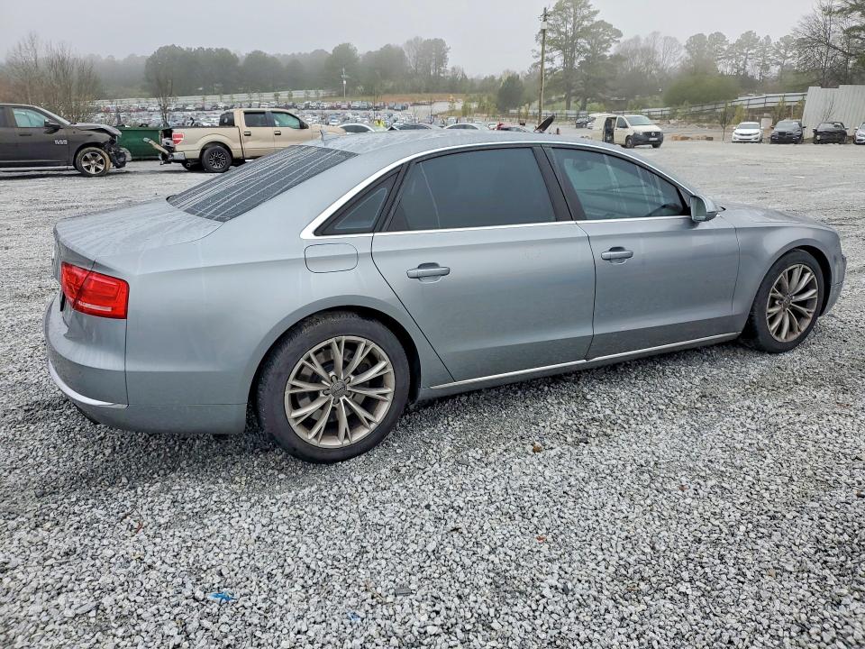 79185645 :رقم المزاد ، WAURVAFD1CN024563 vin ، 2012 Audi A8 مزاد بيع