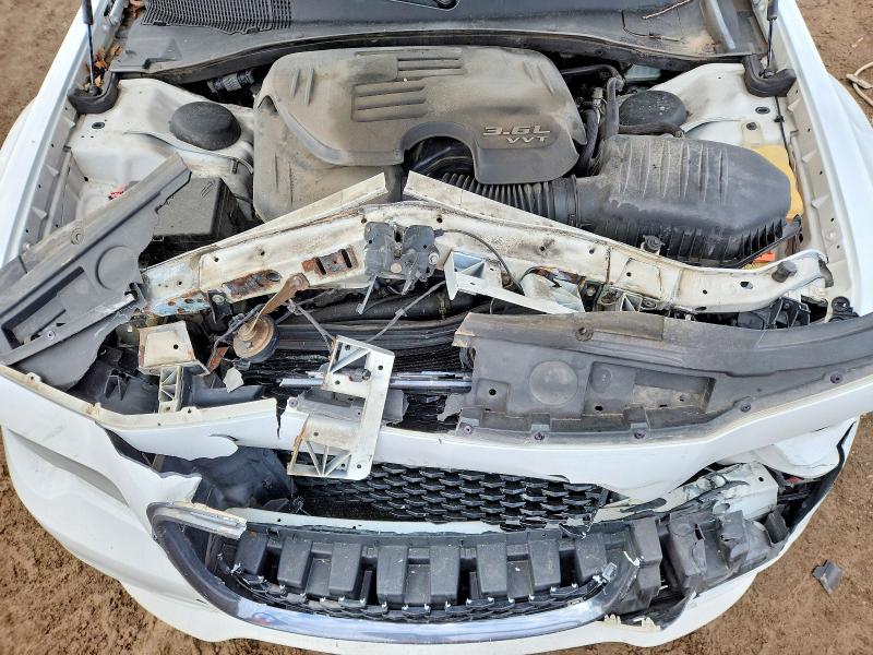 46466276 :رقم المزاد ، 2C3CCABG5JH244622 vin ، 2018 Chrysler 300 مزاد بيع