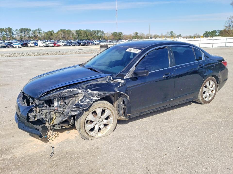46675706 :رقم المزاد ، 1HGCP2F84BA100425 vin ، 2011 Honda Accord مزاد بيع