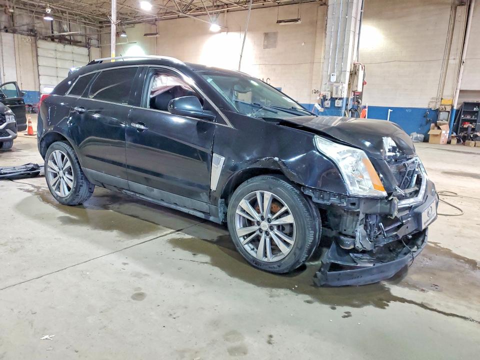 46267656 :رقم المزاد ، 3GYFNEE32GS560532 vin ، 2016 Cadillac Srx مزاد بيع