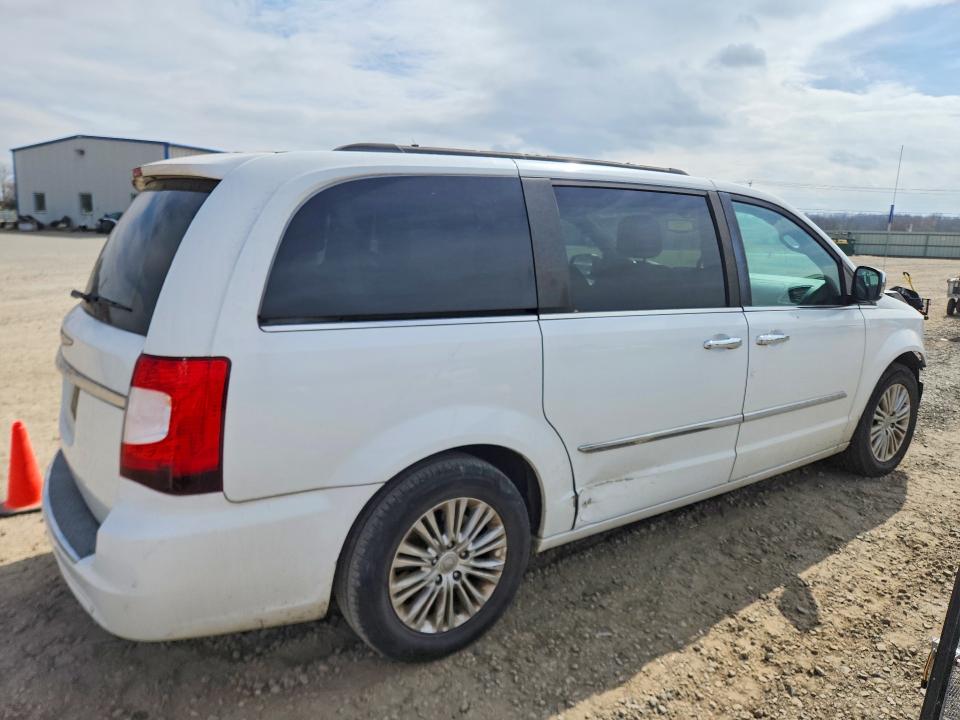79143485 :رقم المزاد ، 2C4RC1CG4FR656889 vin ، 2015 Chrysler Town & Country مزاد بيع