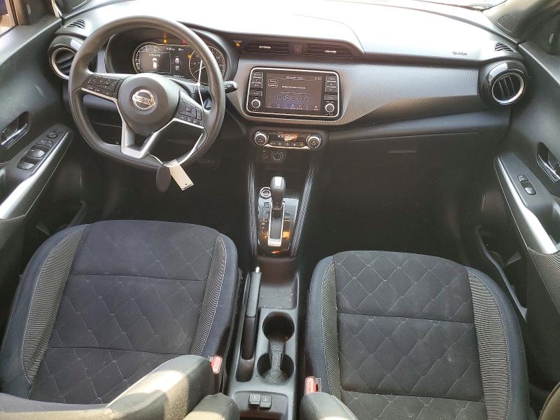 49743856 :رقم المزاد ، 3N1CP5CU4JL541872 vin ، 2018 Nissan Kicks مزاد بيع