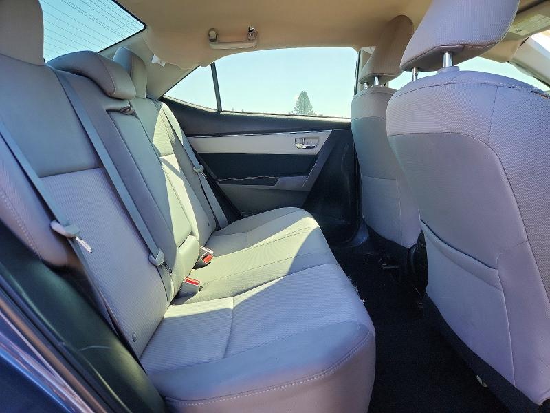 47591216 :رقم المزاد ، 5YFBURHE8FP271047 vin ، 2015 Toyota Corolla مزاد بيع