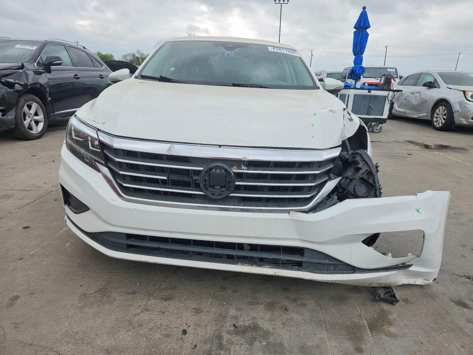2020 Volkswagen Passat მანქანა იყიდება აუქციონზე, vin: 1VWSA7A30LC019784, აუქციონის ნომერი: 47811286