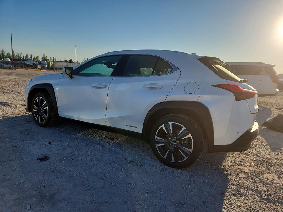 Auction sale of the 2021 Lexus Ux 250h, vin: JTHP9JBHXM2045761, lot number: 47312856