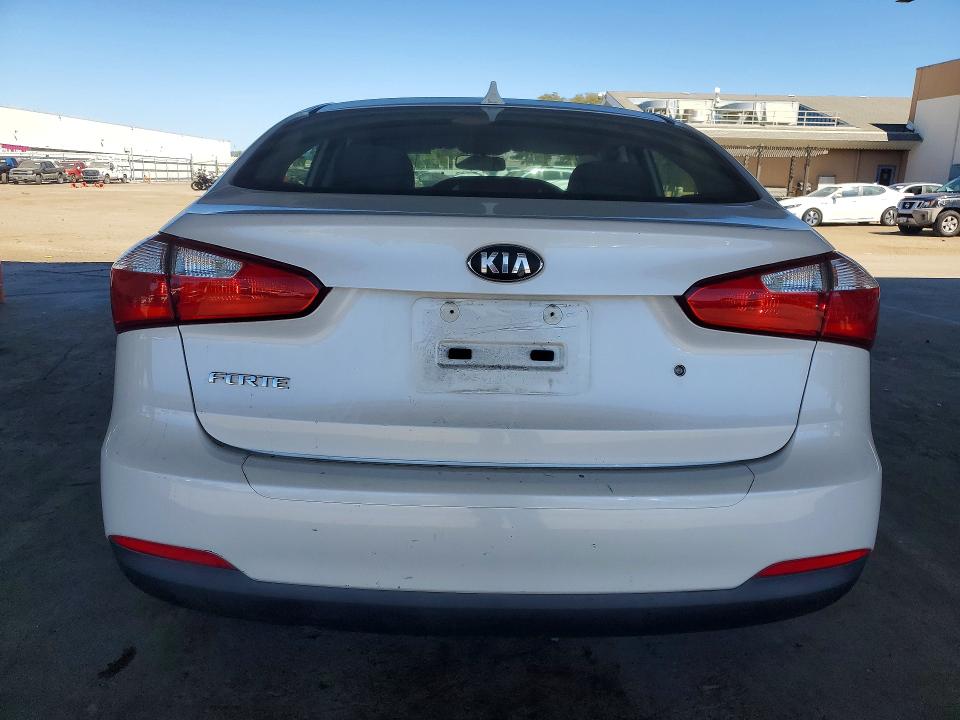 Auction sale of the 2014 Kia Forte, vin: KNAFK4A60E5075951, lot number: 46728136